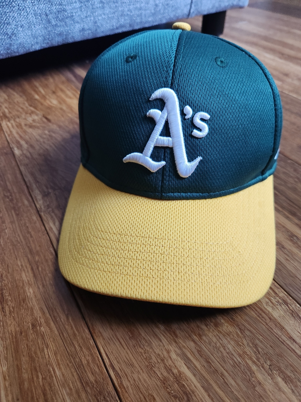Oakland A's Embroidered Team MLB OC Sports Baseball Cap Hat Adjustable, Adult